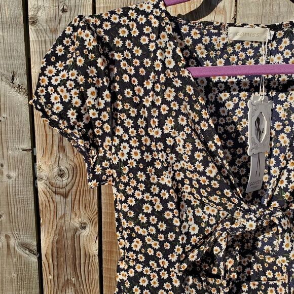 Summer Dress - Picture 10 of 11